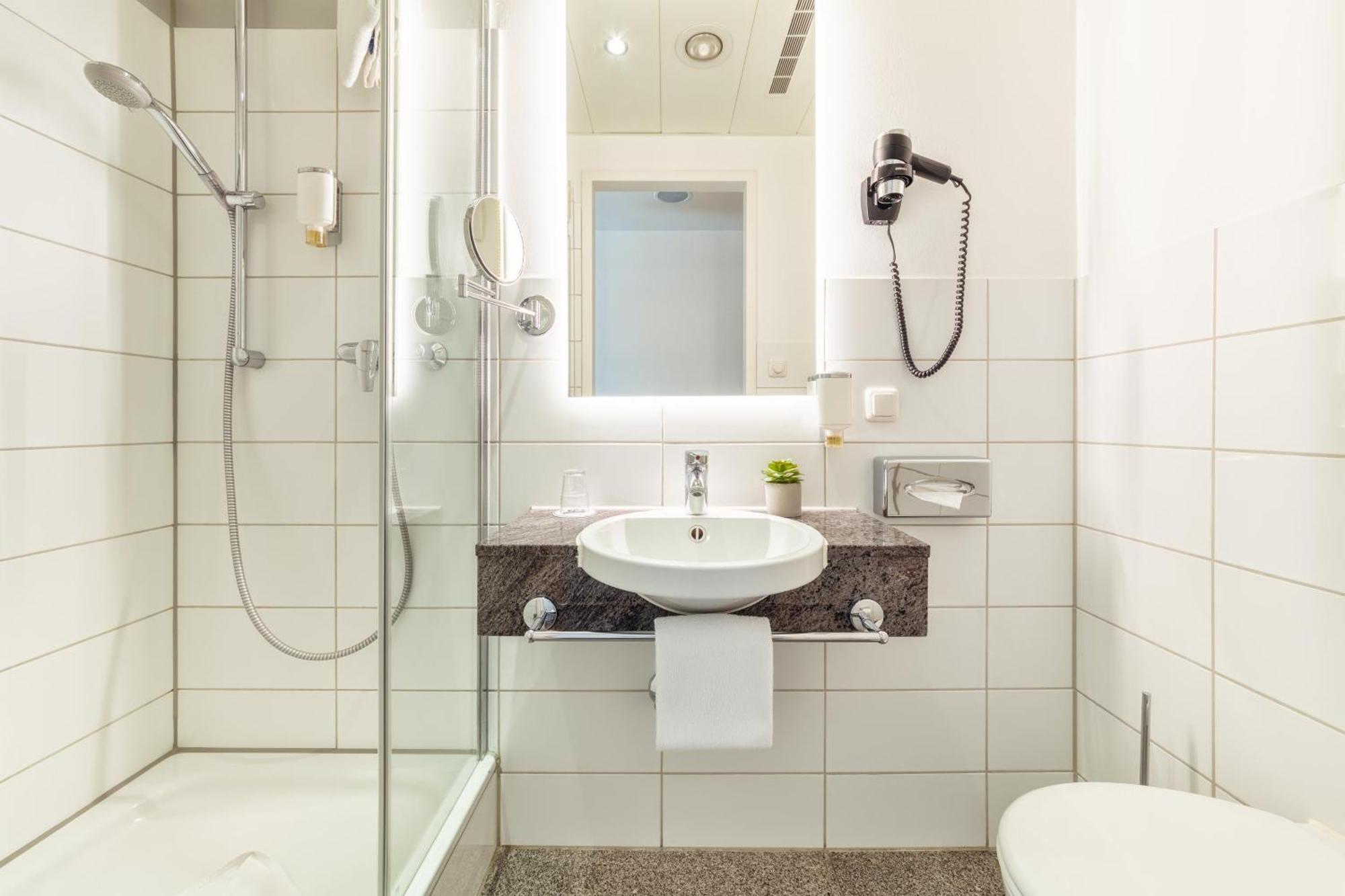 Superior Single Room with Cathedral view,1566912222:JPEG